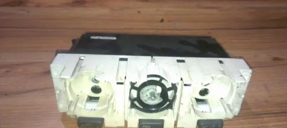 Volvo S40, V40 Climate control unit 614029 98w11k