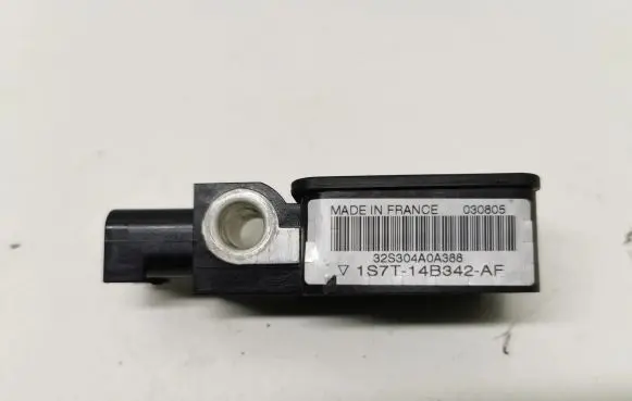 Ford Mondeo Mk III Airbag deployment crash/impact sensor 1S7T14B342AF