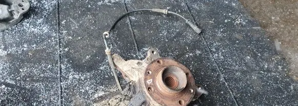 Renault Megane I Front wheel hub