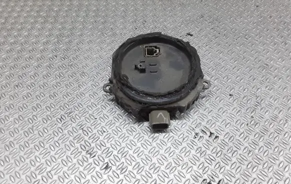 Nissan Murano Z50 Headlight ballast module Xenon NZMNS111LBNA