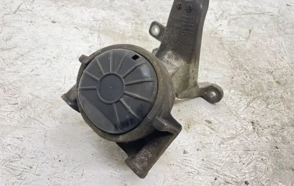 Audi A5 8T 8F Engine mounting bracket 8K0199308BC