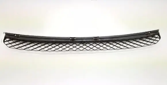Quarter panel pressure vent