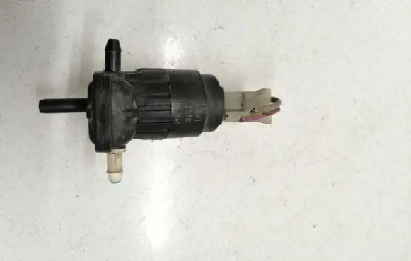 Fiat Stilo Windscreen/windshield washer pump B805