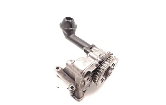 Volkswagen Caddy Oil pump 03L115105C 03L115263