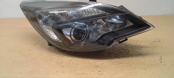 Opel Meriva B Headlight/headlamp 121212