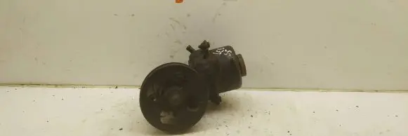 Subaru Legacy Power steering pump