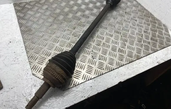 Chrysler Voyager Front driveshaft P04641884AA