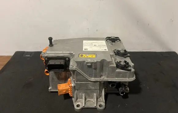 BMW i4 Voltage converter inverter 5A5CA28