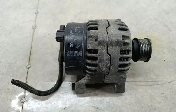 BMW 3 E46 Generator/alternator 