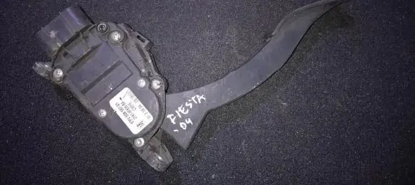 Ford Fiesta Accelerator throttle pedal 2s619f836ba 2s61-9f836-ba