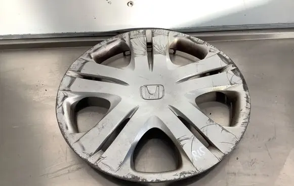 Honda Jazz R15 wheel hub/cap/trim 44733TF0N01