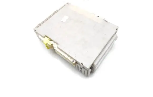 Toyota Prius (XW30) Fuse module 82730-47440 9K17-0936