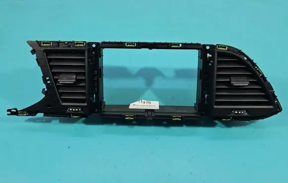 Seat Leon (5F) Dash center air vent grill 5F1819110D IMPRK1516715