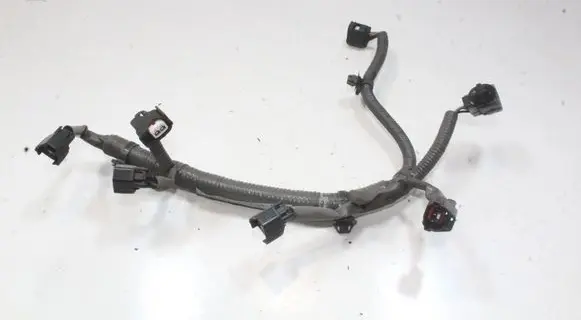 Lexus IS III XE30 Fuel injector wires 8212530560A