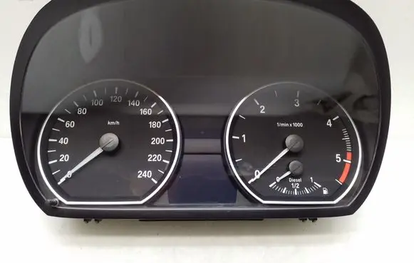 BMW 1 E81 E87 Speedometer (instrument cluster) 9166821 1024952