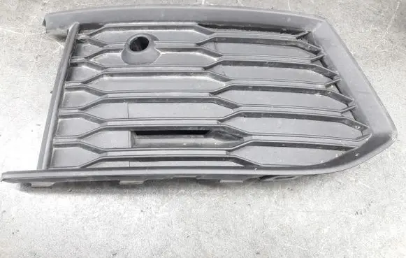 Audi A6 S6 C8 4K Front bumper lower grill 4k0919268c