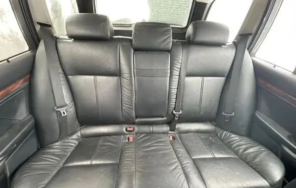 BMW 5 E39 Rear seat 