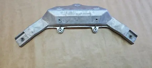 Other engine bay part
