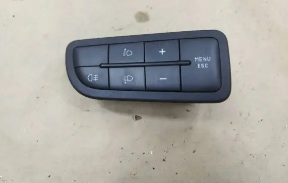 Fiat Punto (199) Headlight level height control switch 735367268 61045900 735367269