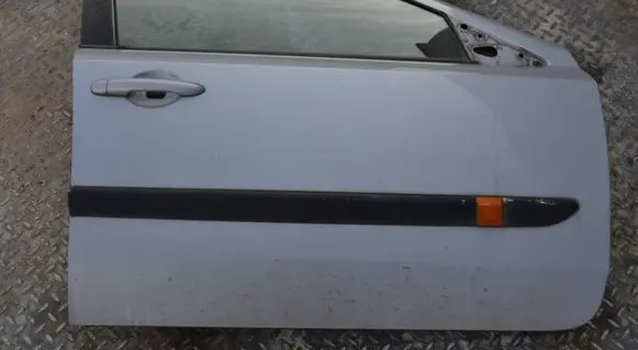 Renault Laguna II Front door