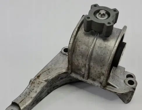 Porsche Cayman 987 Engine mount bracket 9A137512322