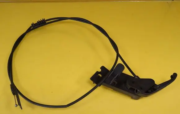Renault Megane II Engine bonnet/hood lock release cable 181607 181607B