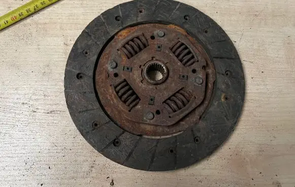 Clutch pressure plate