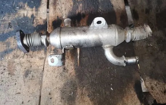 Citroen Xsara Picasso EGR valve cooler 9627242880