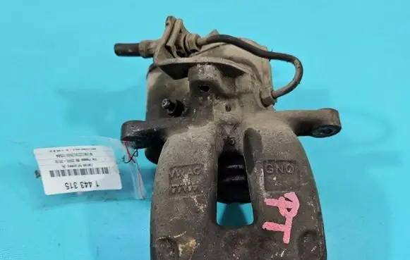 Volkswagen PASSAT B6 Rear brake caliper IMPRK1443315