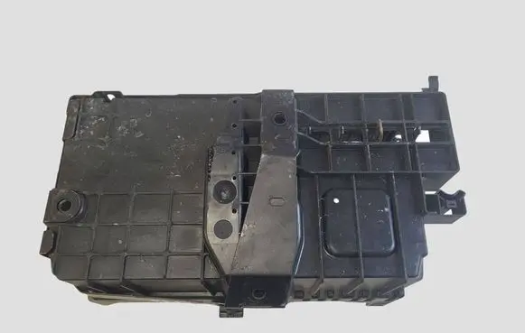 Opel Astra J Battery box tray 13308434