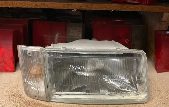 Iveco Daily 1st gen Headlight/headlamp 6631101