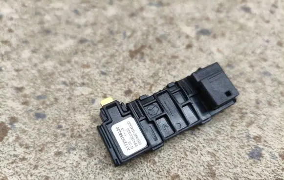 Mercedes-Benz GL X166 Rain sensor A1729058200 2940X00300 0B039F1D4D0D