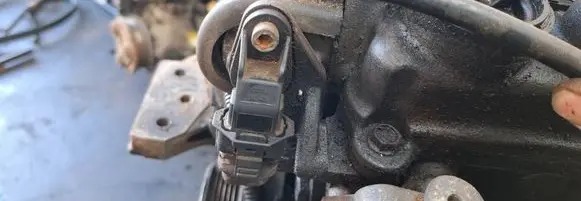 Opel Astra H Camshaft position sensor 0281002406