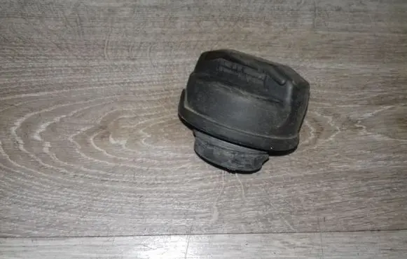Volvo XC90 Fuel tank filler cap 191201553A