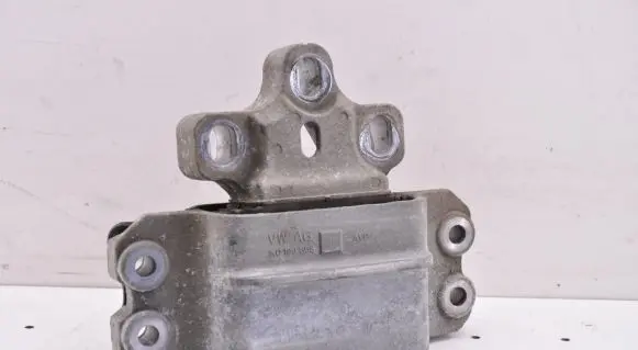Volkswagen Touran II Engine mount bracket 1K0199555