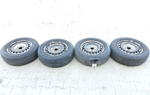 Mercedes-Benz Citan W415 R15 steel rim 