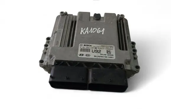 KIA Ceed Engine control unit/module ECU 391402A920 0281032120