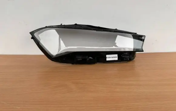 Skoda Superb B8 (3V) Headlight/headlamp SUB2024