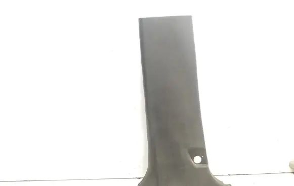 (B) pillar trim (bottom)
