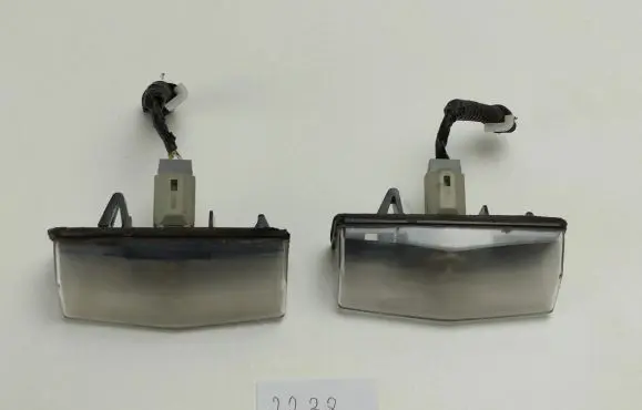 Toyota Prius (XW30) Number plate light A045053