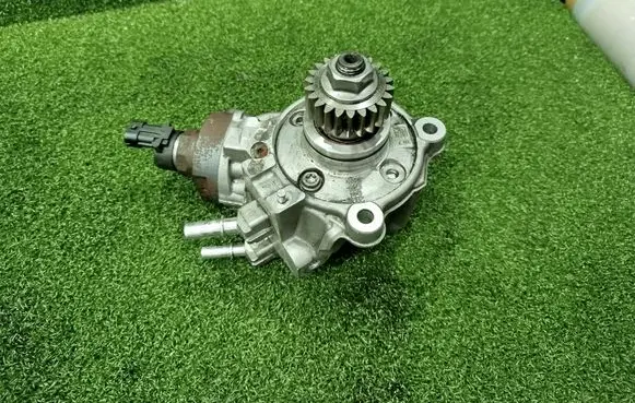 Fuel injection high pressure pump