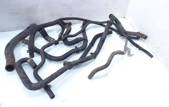 Toyota Prius (XW30) Engine coolant pipe/hose