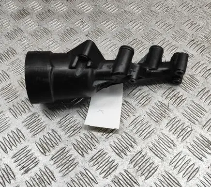 Mercedes-Benz E W212 Oil filter cover 70321178