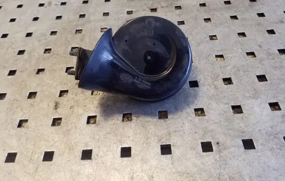 Volkswagen Eos Horn signal E1000209 A28657625