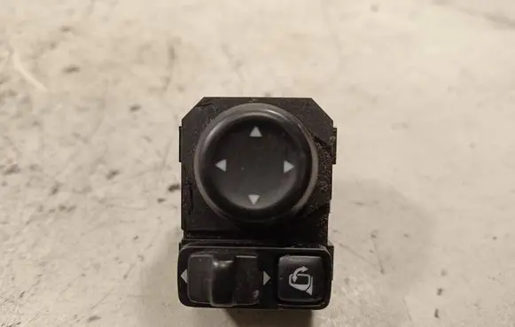 Nissan X-Trail T32 Other switches/knobs/shifts 