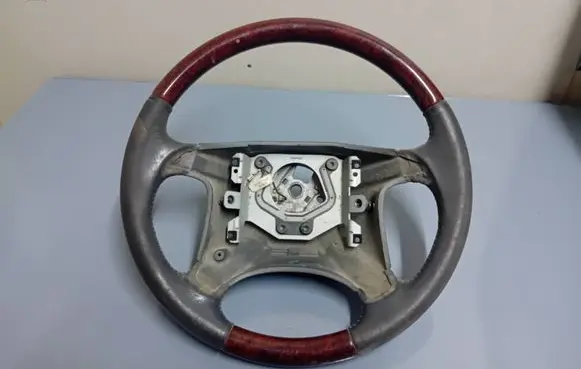 Volvo S40, V40 Steering wheel 30884417 30884348 30671168