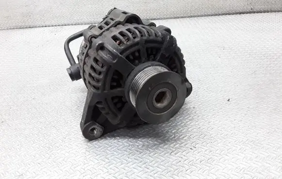 KIA Sportage Generator/alternator 3730027030 021319310