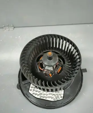Cupra Formentor Heater fan/blower 3Q1819021E 5WA907521
