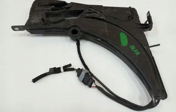 Alfa Romeo Giulia Windshield washer fluid reservoir/tank 50557801