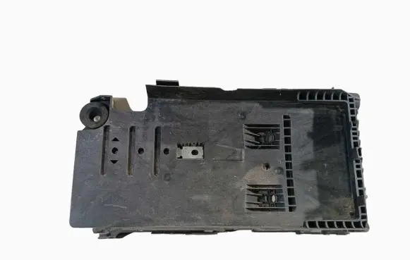 Ford Mondeo MK IV Battery box tray 6G91-10723-AF